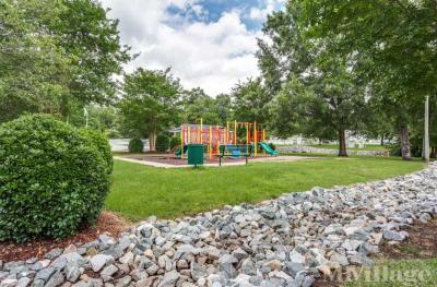 Photo 4 of 24 of park located at 5909 Foxhall Village Road Raleigh, NC 27616