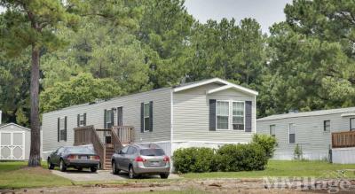 Photo 4 of 26 of park located at 215 Shannonwood Drive Moncks Corner, SC 29461