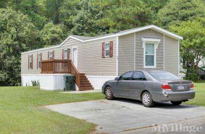 Photo 5 of 26 of park located at 215 Shannonwood Drive Moncks Corner, SC 29461