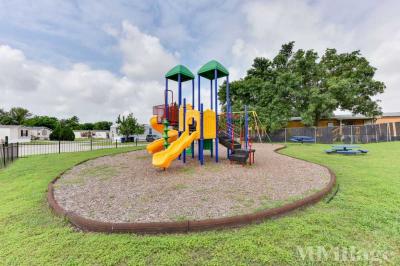 Photo 3 of 17 of park located at 6030 Fm 1346 San Antonio, TX 78220