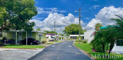 Photo 2 of 11 of park located at 3301 Avenue G NW Winter Haven, FL 33880