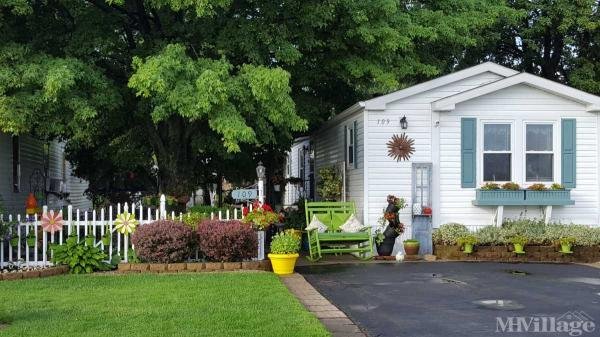 Photo of Woodlake Mobile Home Park, Millbury OH