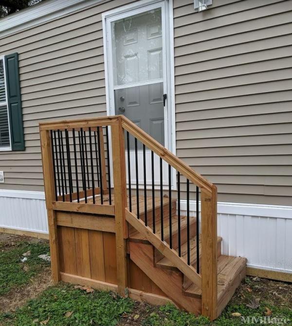 Deerfield Acres Mobile Home Park in Indianapolis, IN MHVillage