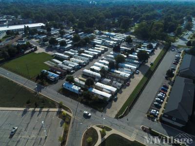 Photo 3 of 6 of park located at 3751 Hilltop Ct NE Grand Rapids, MI 49525