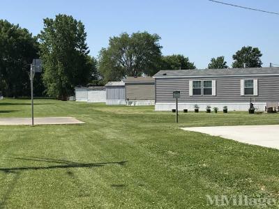 Photo 2 of 6 of park located at 518 24th Ave Fulton, IL 61252
