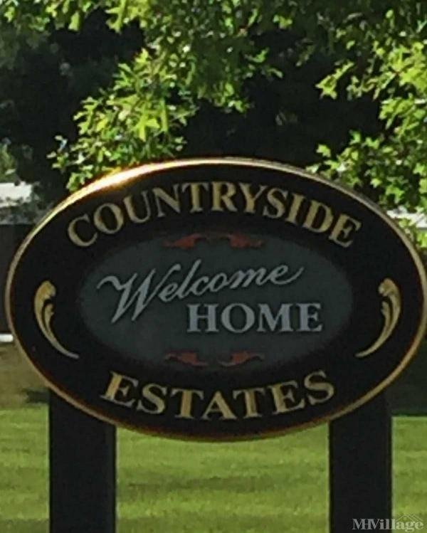 Photo of Countryside Estates Mobile Home Community, Wakarusa IN