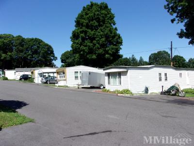 Shady Acres Mobile Home Park Mobile Home Park in Danbury, CT | MHVillage