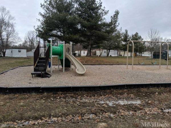 Photo 1 of 2 of park located at 3710 Woodside Dr Madison, IN 47250