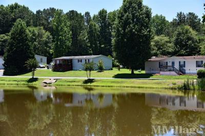 Photo 5 of 7 of park located at 3779 Grant Road Ellenwood, GA 30294