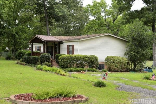 Photo of Silver Lake Manufactured Home Community, West Columbia SC