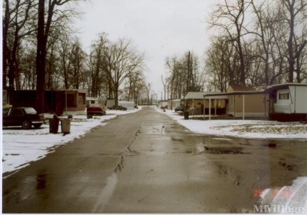 Photo of Royal Oaks Mobile Home Park, Anderson IN