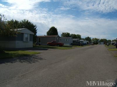 Photo 4 of 14 of park located at 108 Skyline Dr South Bloomfield, OH 43103