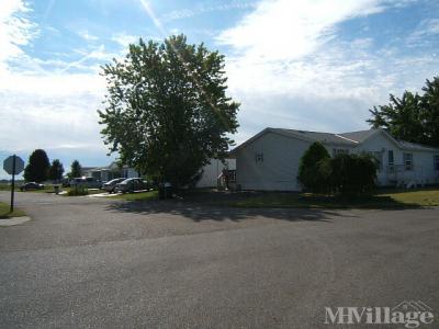 Photo 7 of 14 of park located at 108 Skyline Dr South Bloomfield, OH 43103