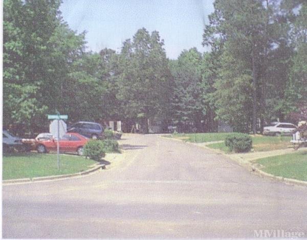 Photo of Brookline Forest Mobile Home Community, Helena AL