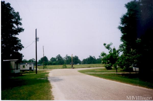 Photo 1 of 1 of park located at 2350 Dead Lake Marina Road Creola, AL 36525