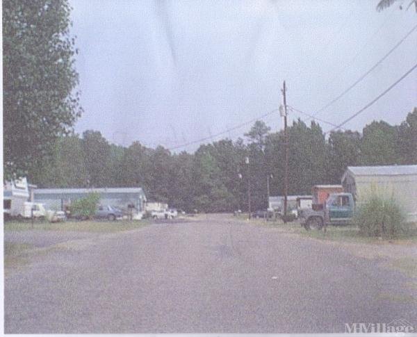 Photo 1 of 1 of park located at 5833 Dianes Drive Bessemer, AL 35022