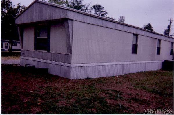 Photo of Wisteria Mobile Home Park, Tuscaloosa AL