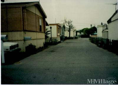 Mobile Home Park in Fontana CA