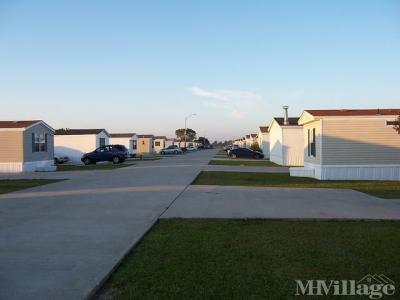 Photo 3 of 4 of park located at 2899 Sugarloaf Drive-Office Lake Charles, LA 70607
