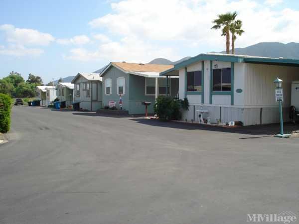 Photo of Butterfield Village Mobile Home Park, Lake Elsinore CA