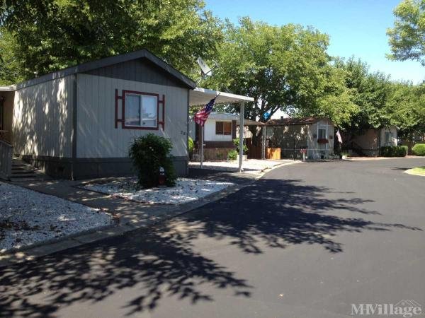 Photo of Country Village Mobile Home Park, Marysville CA