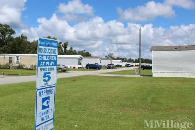 Photo 4 of 8 of park located at 221 Riggs Road Hubert, NC 28539