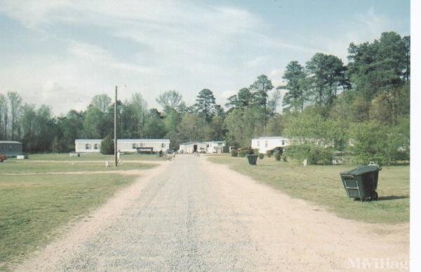 Photo of J & S Mobile Home Park, Pikeville NC