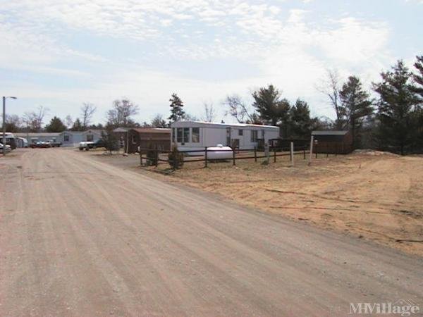 Photo of West Pine Island Manufactured Home Community, Holton MI