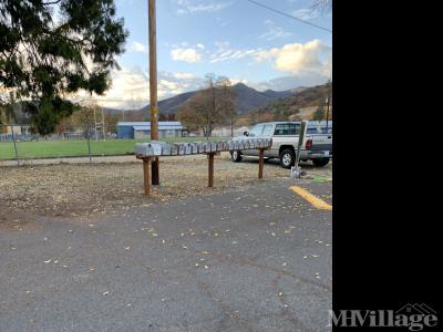 Mobile Home Park in Gold Hill OR