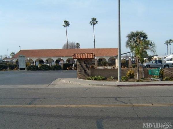 Photo of Sierra Vista Mobile Manor, Visalia CA