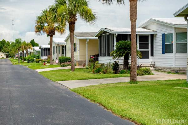 Photo 1 of 2 of park located at 277 Lake Erie Drive Mulberry, FL 33860