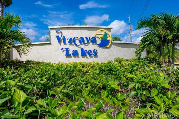 Vizcaya Lakes Mobile Home Park in Port Charlotte, FL | MHVillage