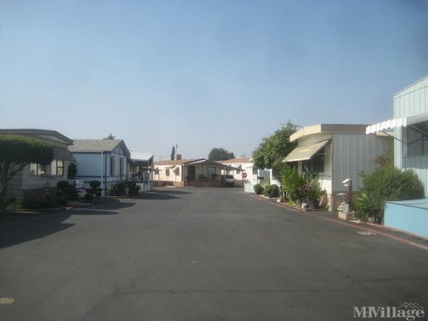 Photo of Starlite Mobile Estates, Covina CA