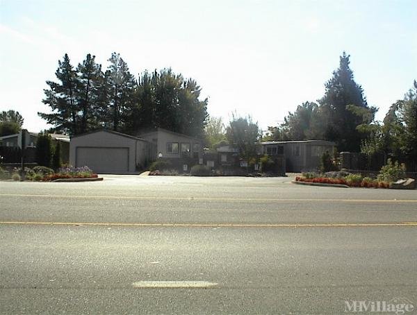 Photo of Westwood Mobile Community, Diamond Springs CA