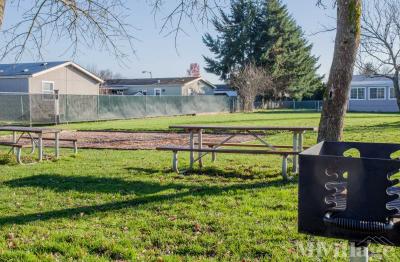 Photo 5 of 27 of park located at 608 Windemere Street SE Aumsville, OR 97325