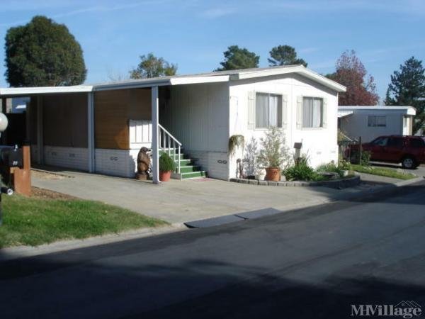 Photo of Casa Nova Mobile Home Park, Fairfield CA