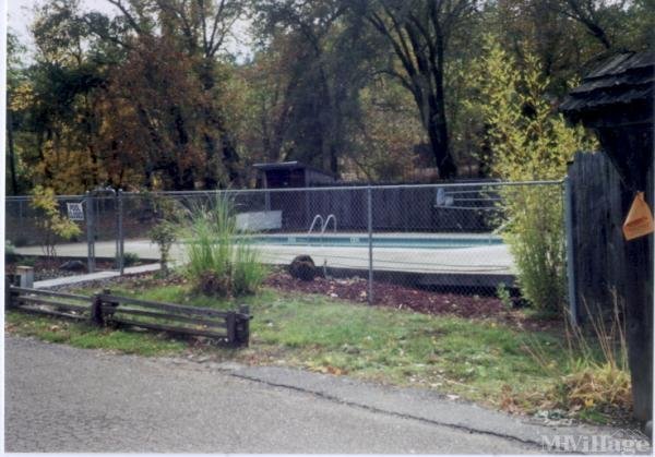 Photo of Parkside Mobile Home Park, Willits CA