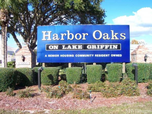 Photo of Harbor Oaks Mobile Home Park, Fruitland Park FL