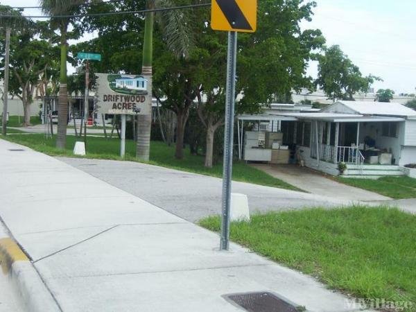 Photo 1 of 2 of park located at 4800 Griffin Road Fort Lauderdale, FL 33314