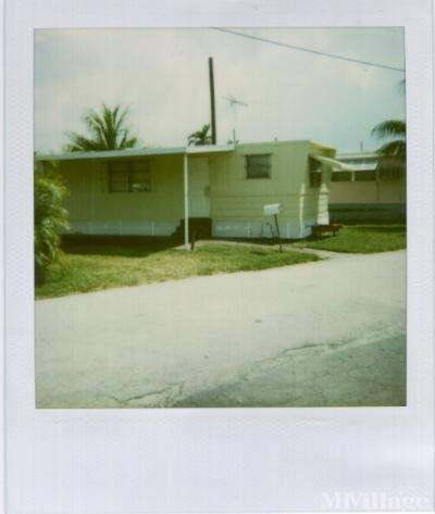 Mobile Home Park in Hialeah FL