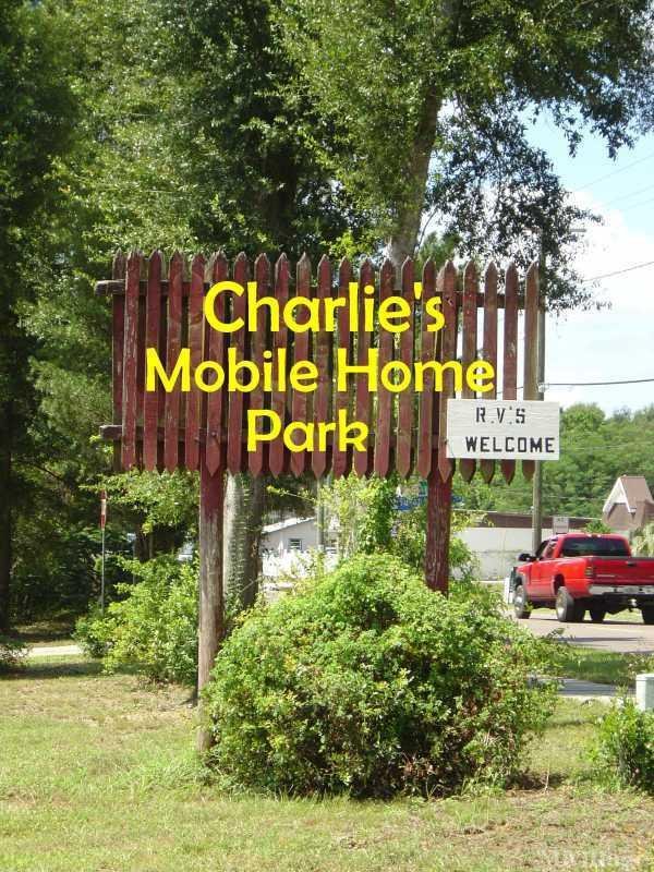 Photo of Charlie's Retirement Mobile Home Park, Thonotosassa FL