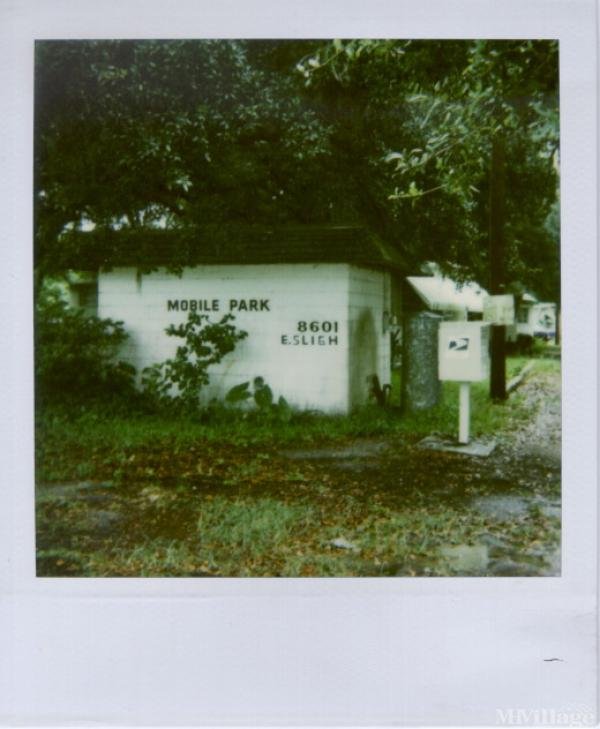 Photo 1 of 2 of park located at 8601 East Sligh Avenue #6 Tampa, FL 33610