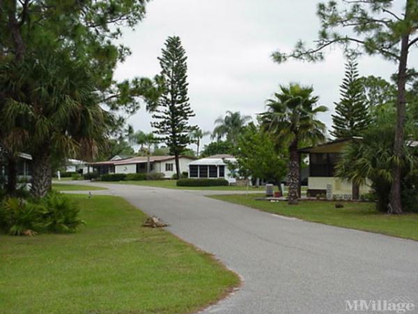 Lake Fairways Country Club Mobile Home Park In North Fort Myers, Fl 