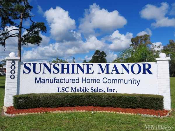 Photo of Sunshine Mobile Manor MHC, Stuart FL