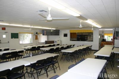 Photo 4 of 5 of park located at 5028 Fisher Street Zephyrhills, FL 33541
