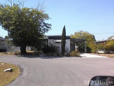 Photo 2 of 13 of park located at 6580 Seminole Boulevard Seminole, FL 33772