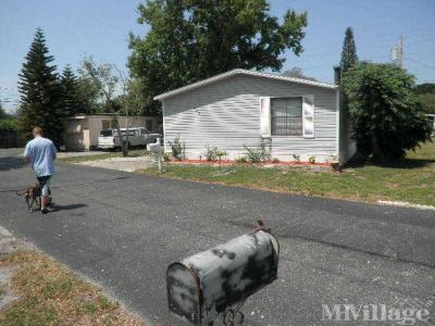 Photo 4 of 13 of park located at 6580 Seminole Boulevard Seminole, FL 33772