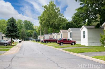 Photo 2 of 6 of park located at 62430 Locust Road South Bend, IN 46614