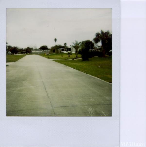 Photo of Brownings Mobile Home Park, Mims FL