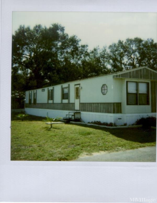 Photo 1 of 2 of park located at 5137 North Scenic Highway Lake Wales, FL 33853